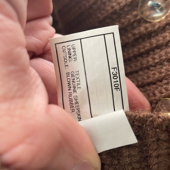 Ugg Australia Cardy Sweater Knit Boots with Multicolor Buttons- Brown size 5 - Picture 10 of 12